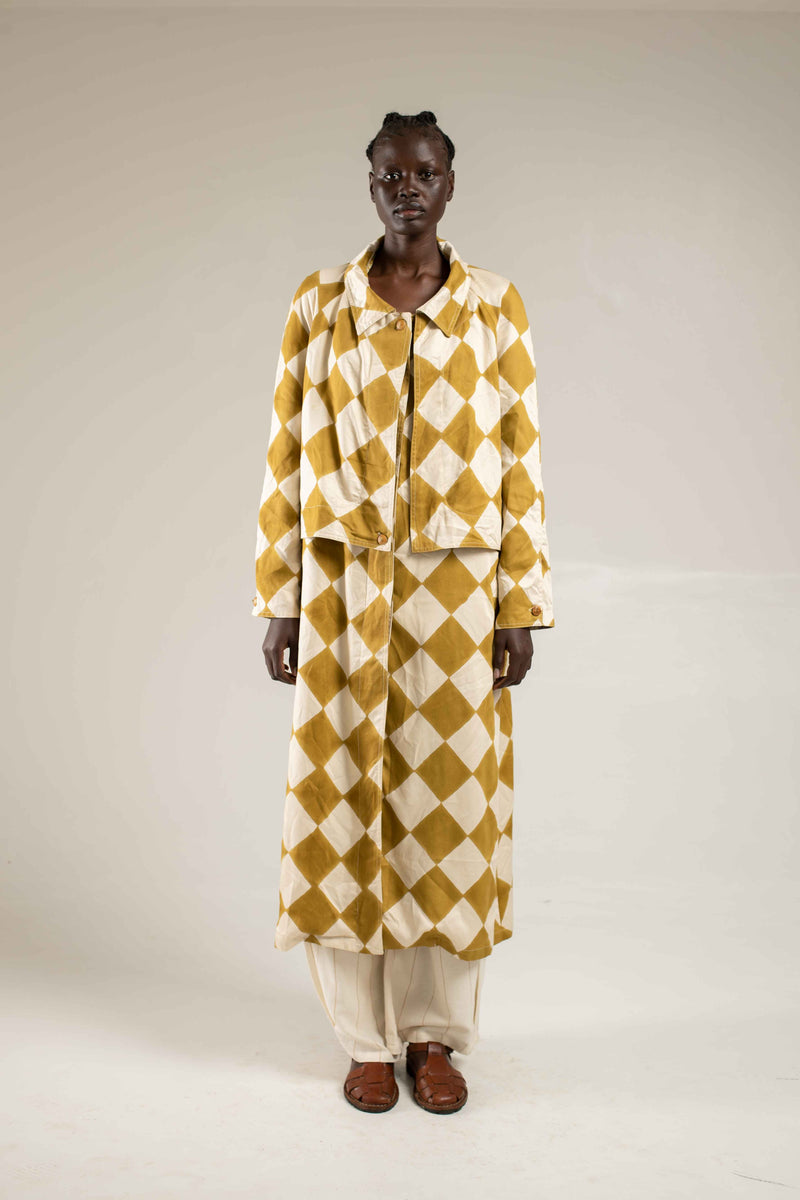 Woodblock printed Trenchcoat - Mustard diamond