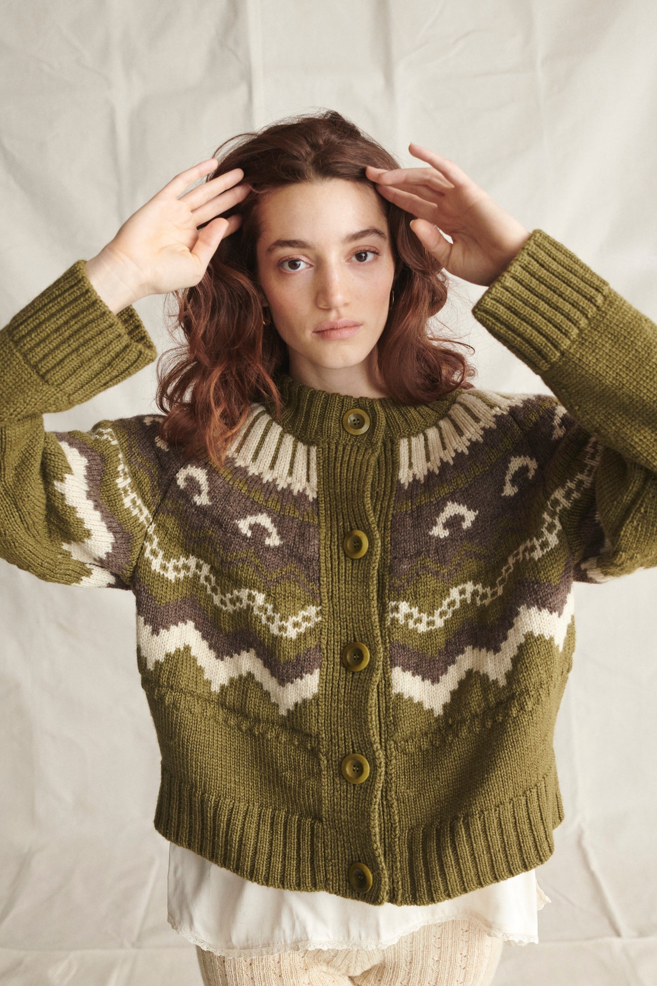 Fleetwood Cardigan in Moss with Ecru & Peat