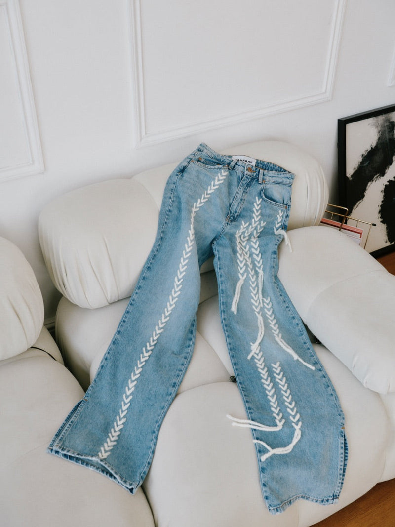 Women's High-Waist Blue Jeans with White Thread | Sustainable | Fanfare