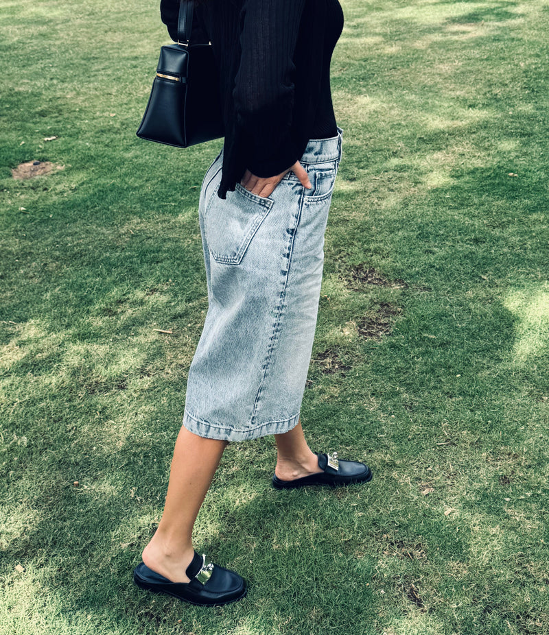 The Revolve Shorts