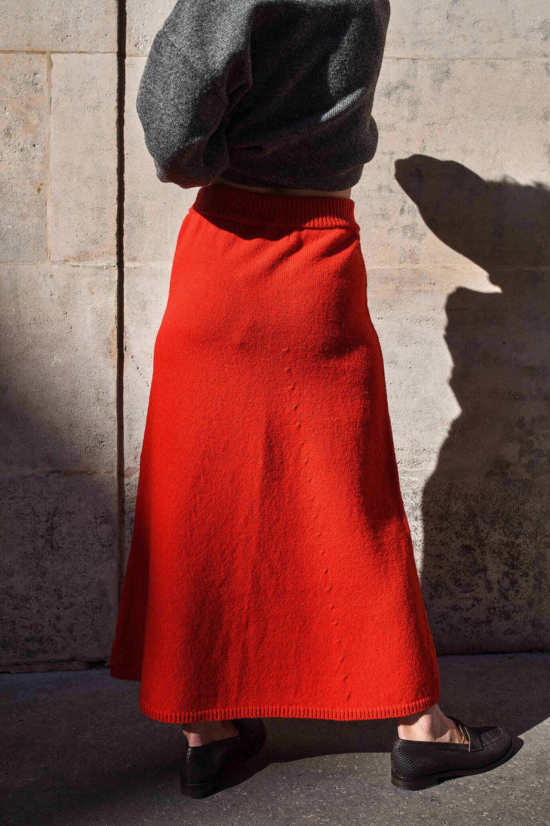 AUGUSTINE Flare Skirt in Merino Wool - Red | L'Envers