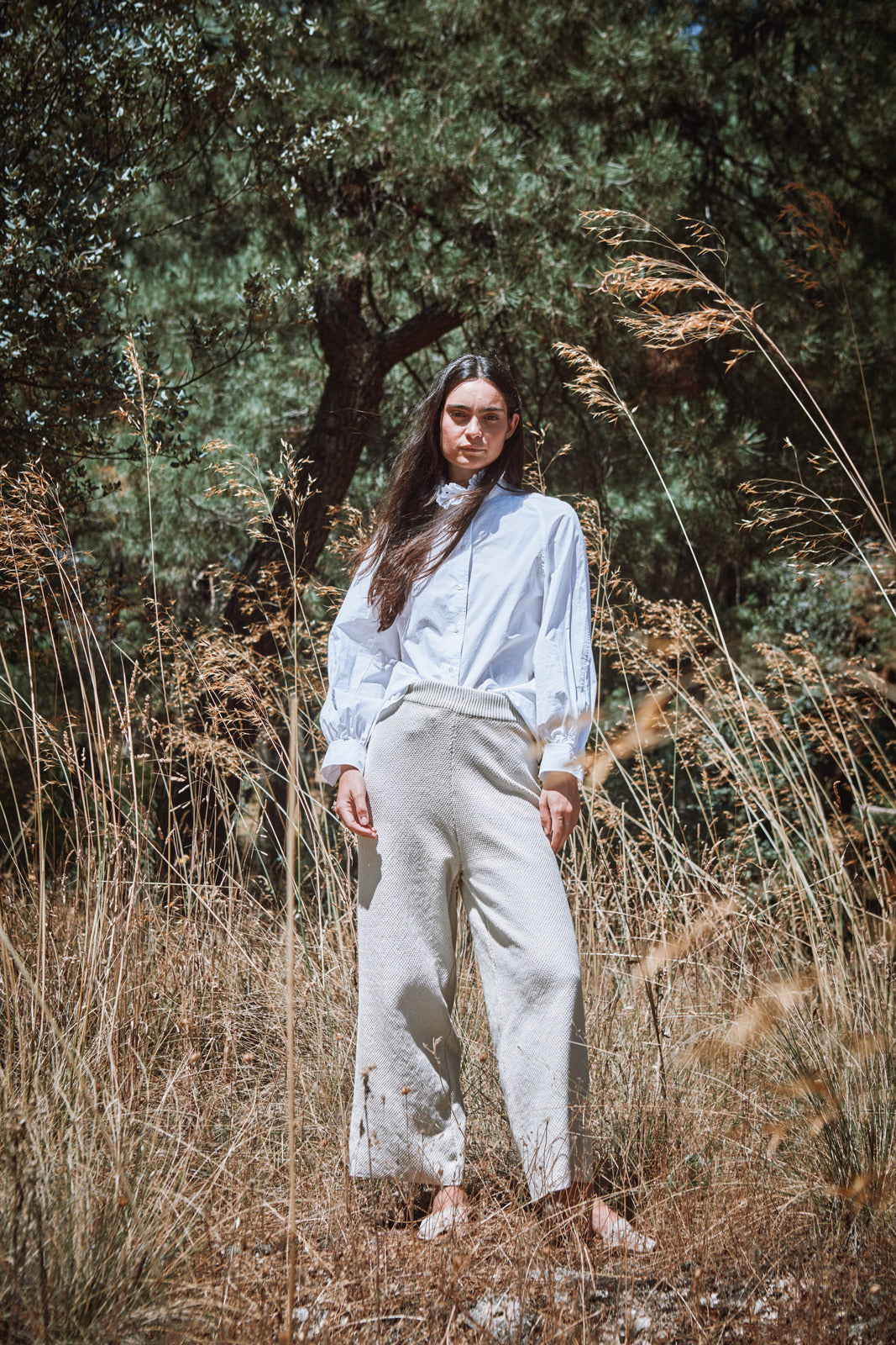 LOUISA Cropped Pants in Organic Cotton - Off-White