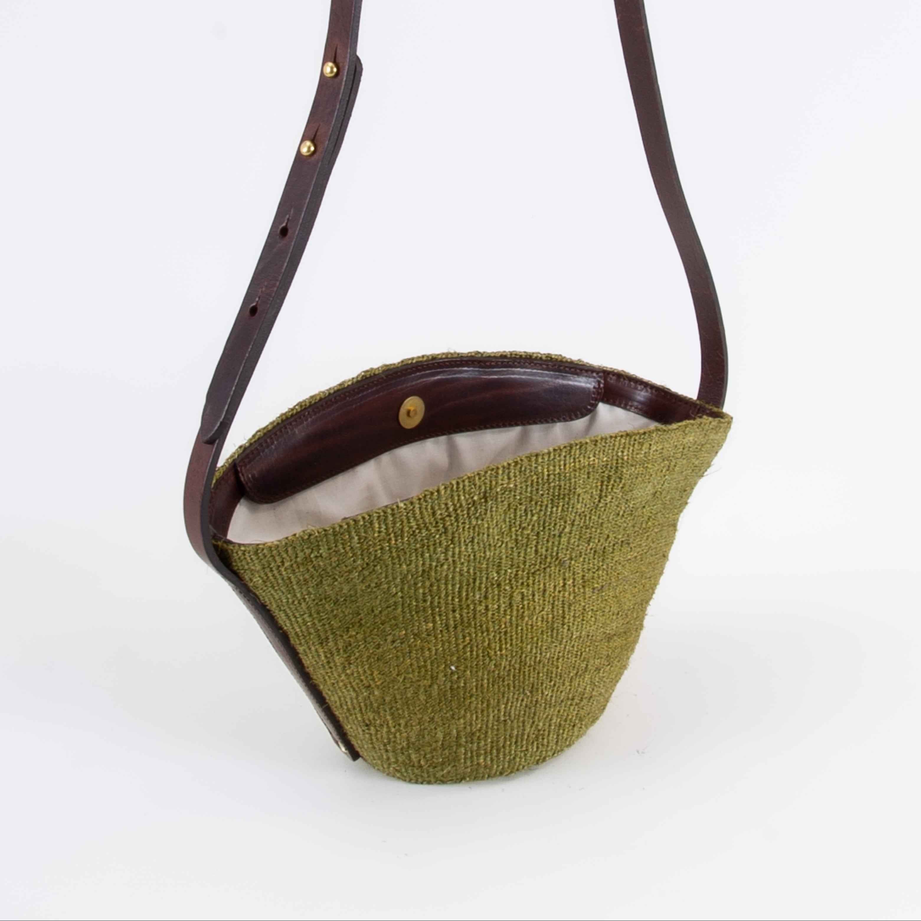 Crossbody Basket Olive & Brown