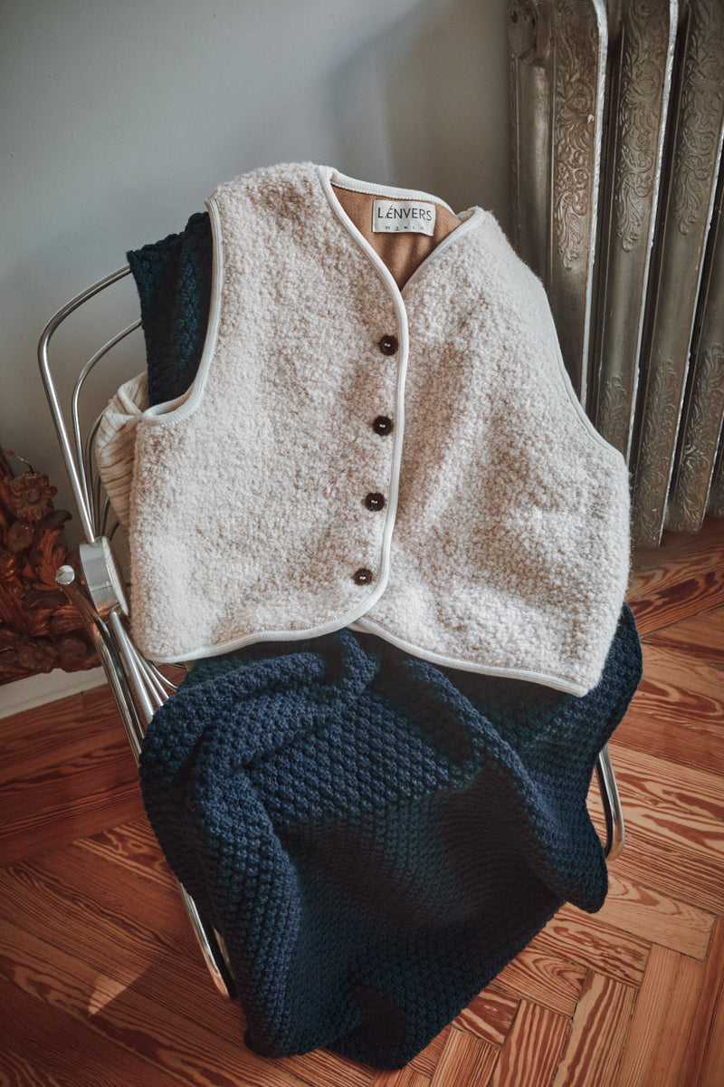 LUCE Shepherd's Vest in Curly Alpaca - Light Beige