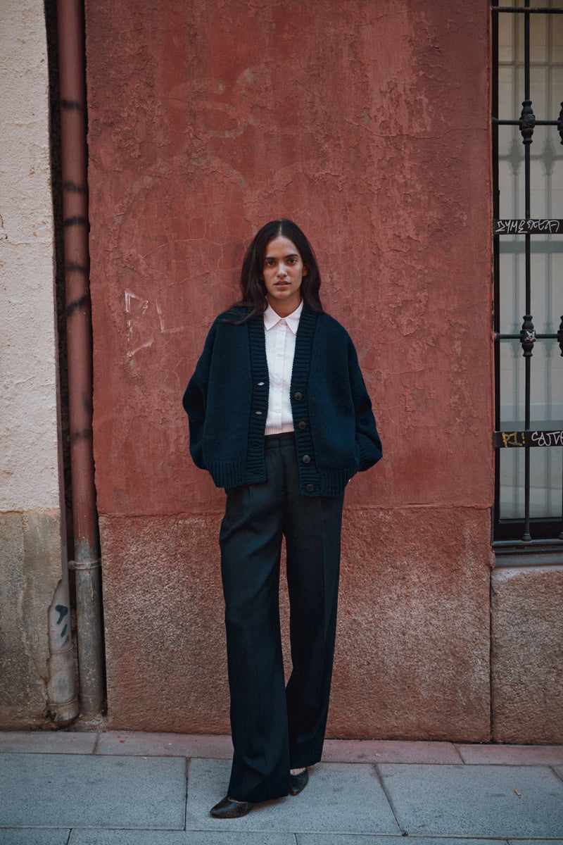 LUNA Batwing Cardigan in Merino Wool - Navy
