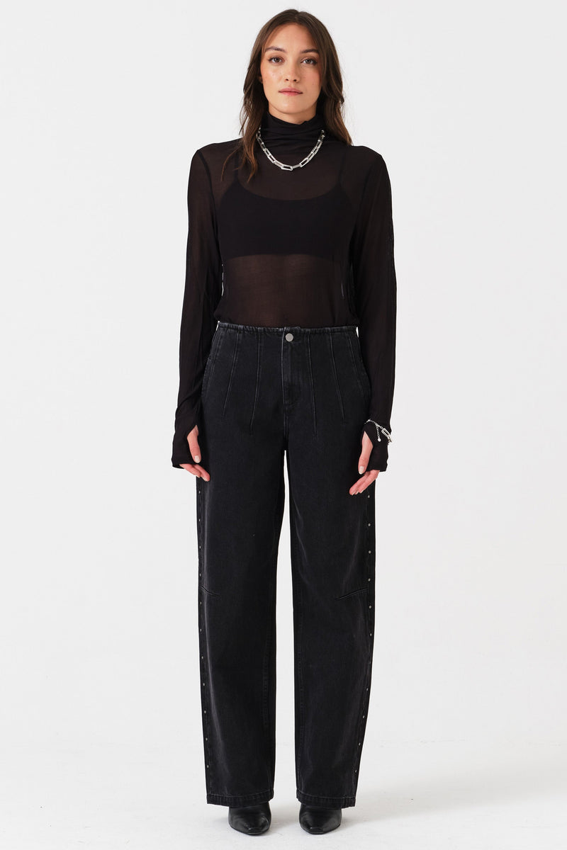 Noah Barrel Leg Studded Jean in Fairbanks