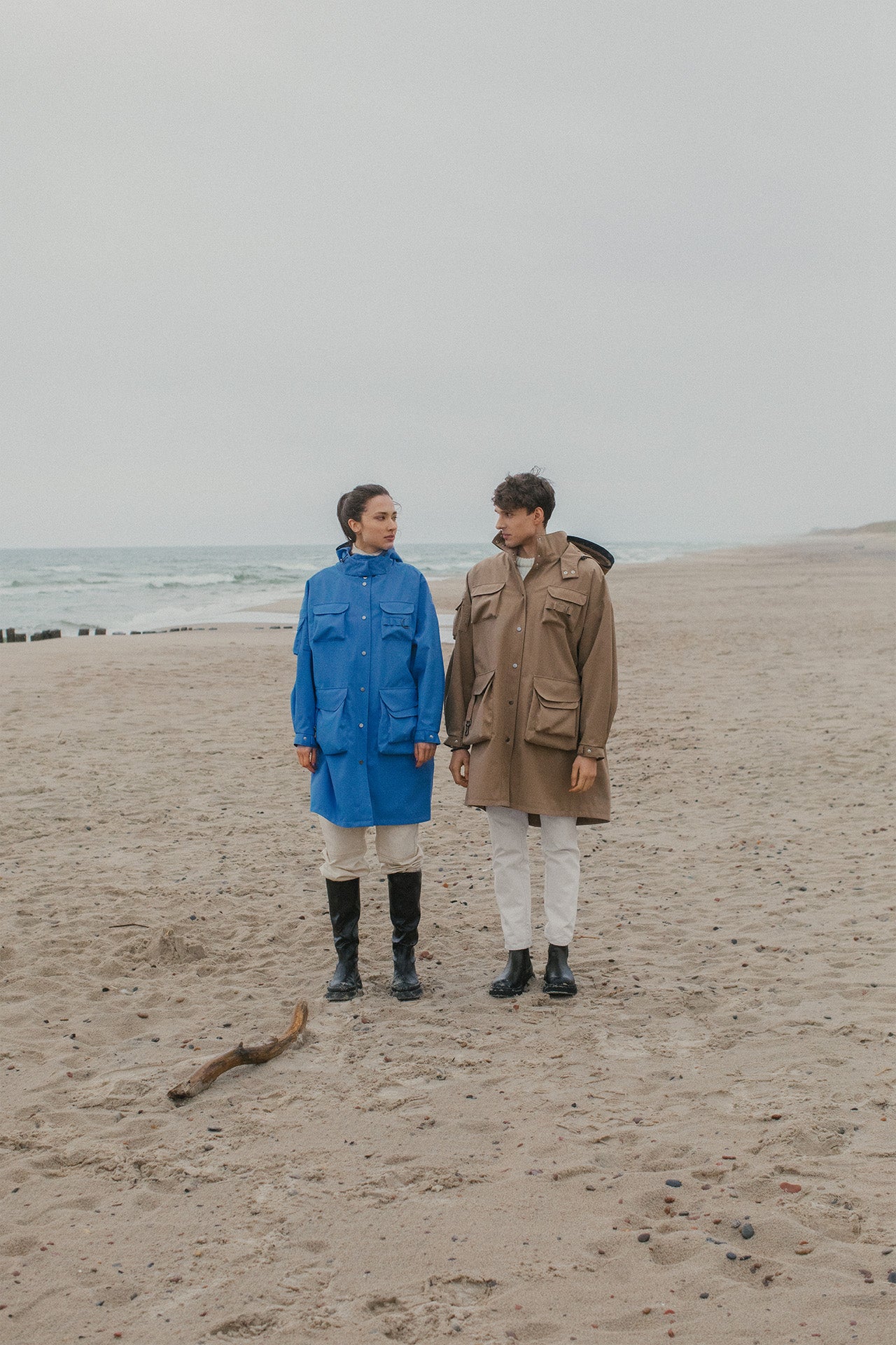 OCEAN BLUE MARILA RAINCOAT - recycled materials