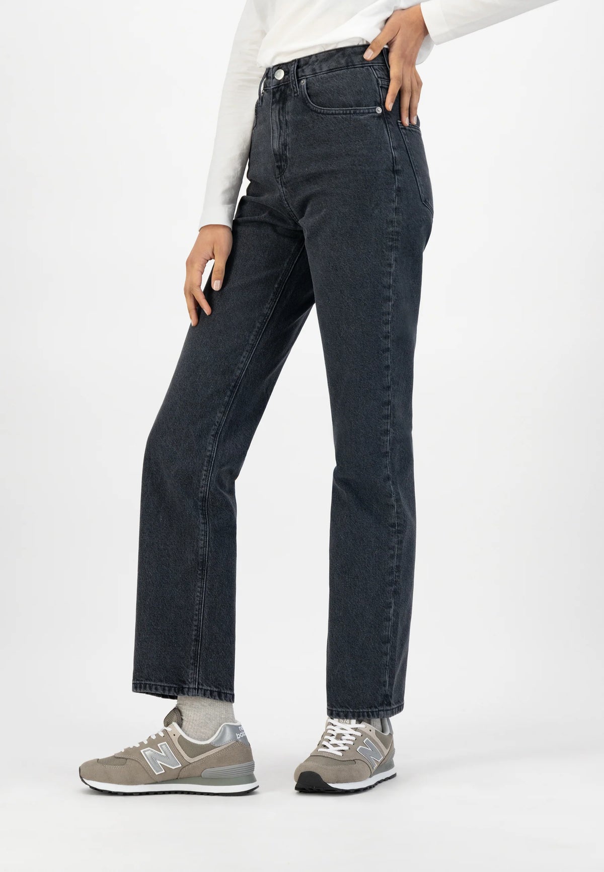 Relax Rose Jeans – Used Black