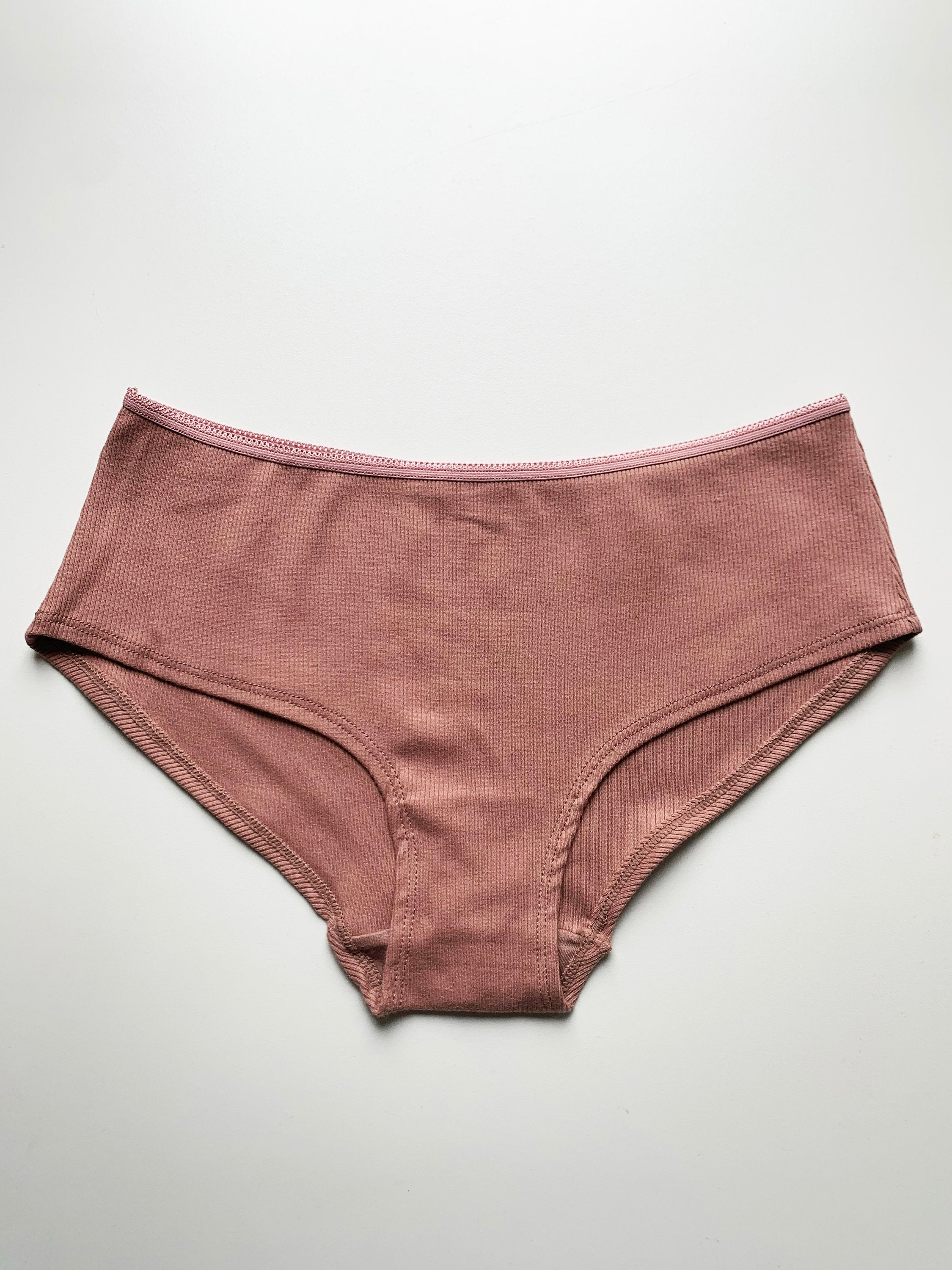 Bettie Hipster Short