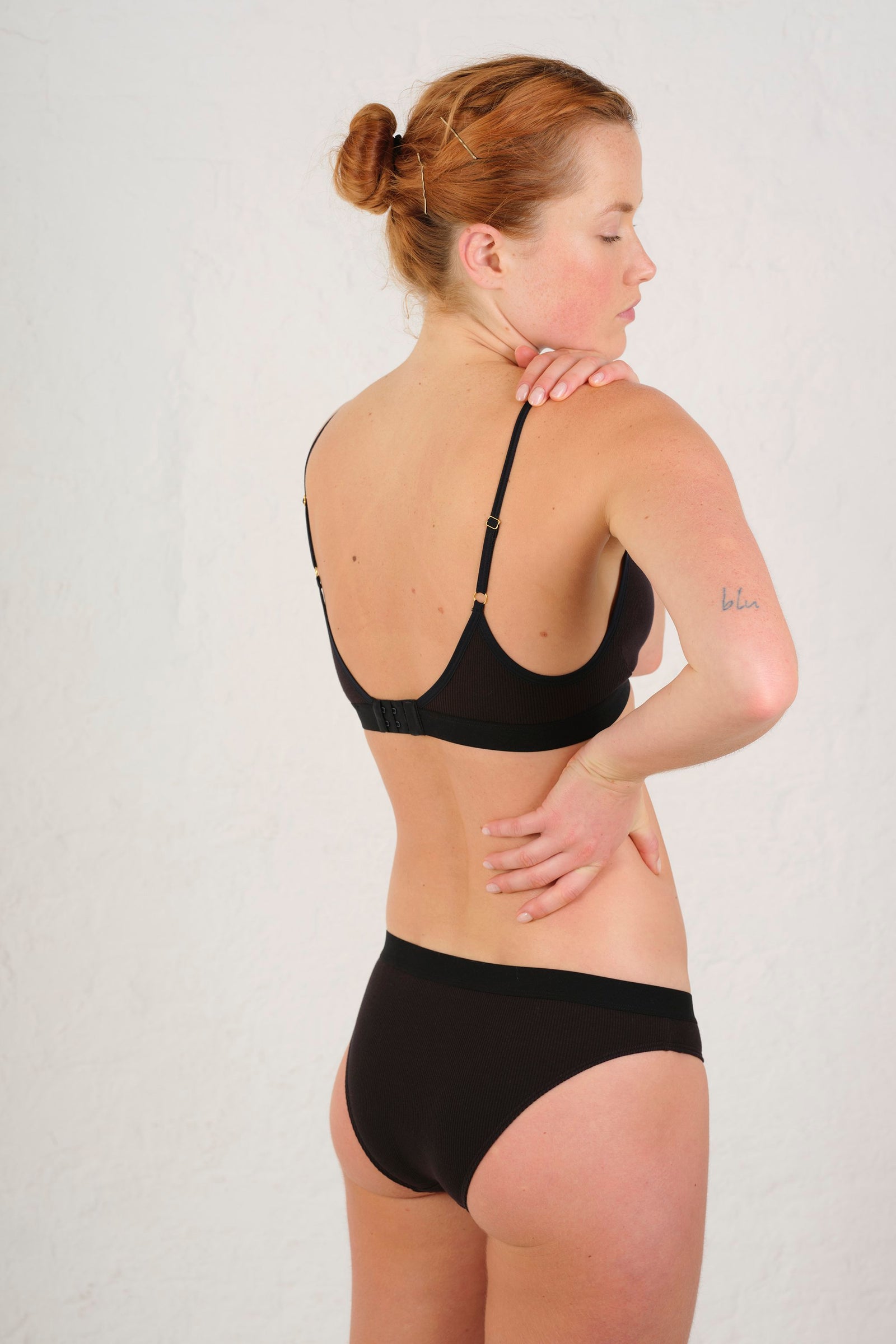 Carrie Soft Cup Bra – Gather&See