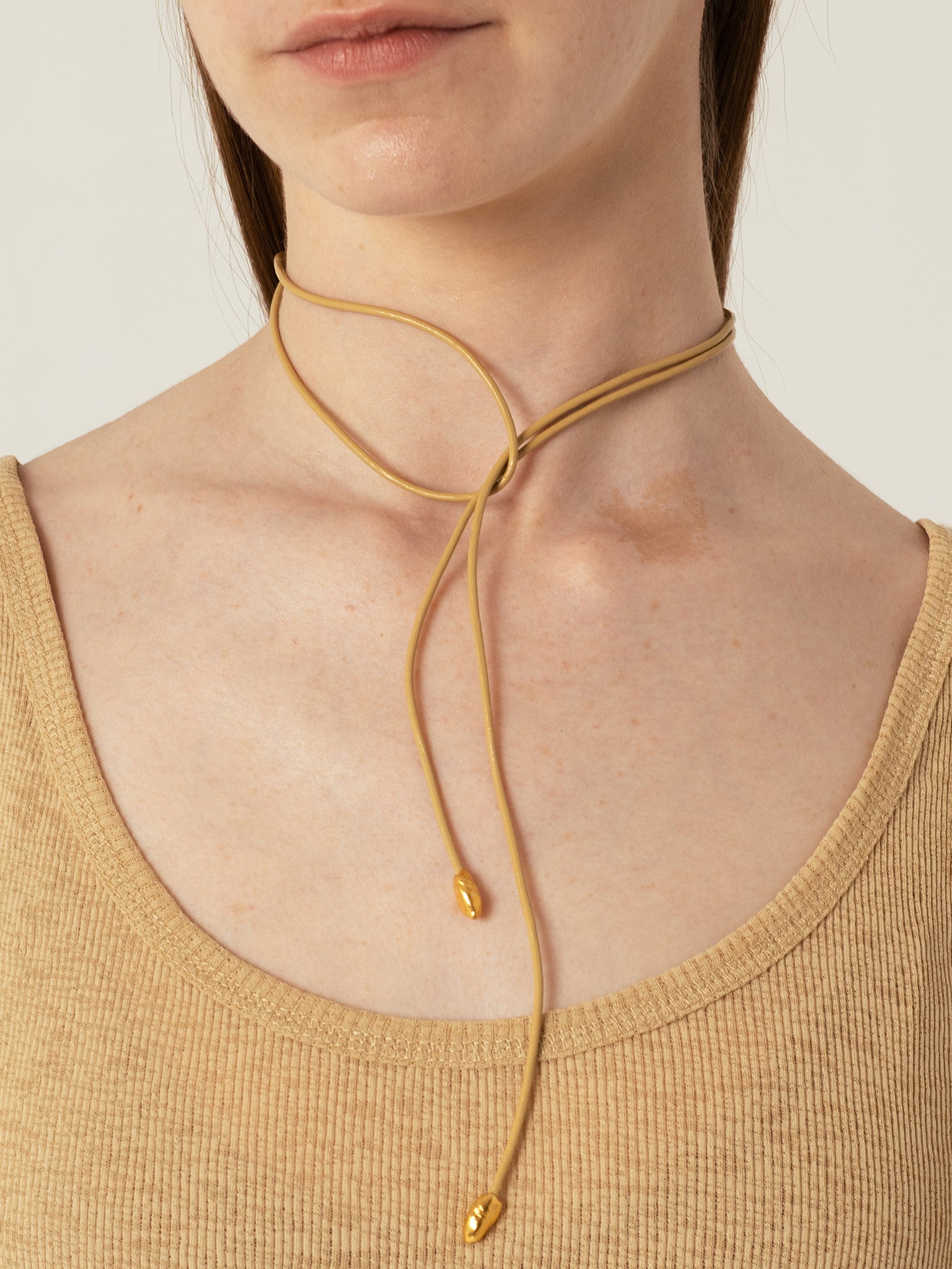 Origin Bow Necklace Gold