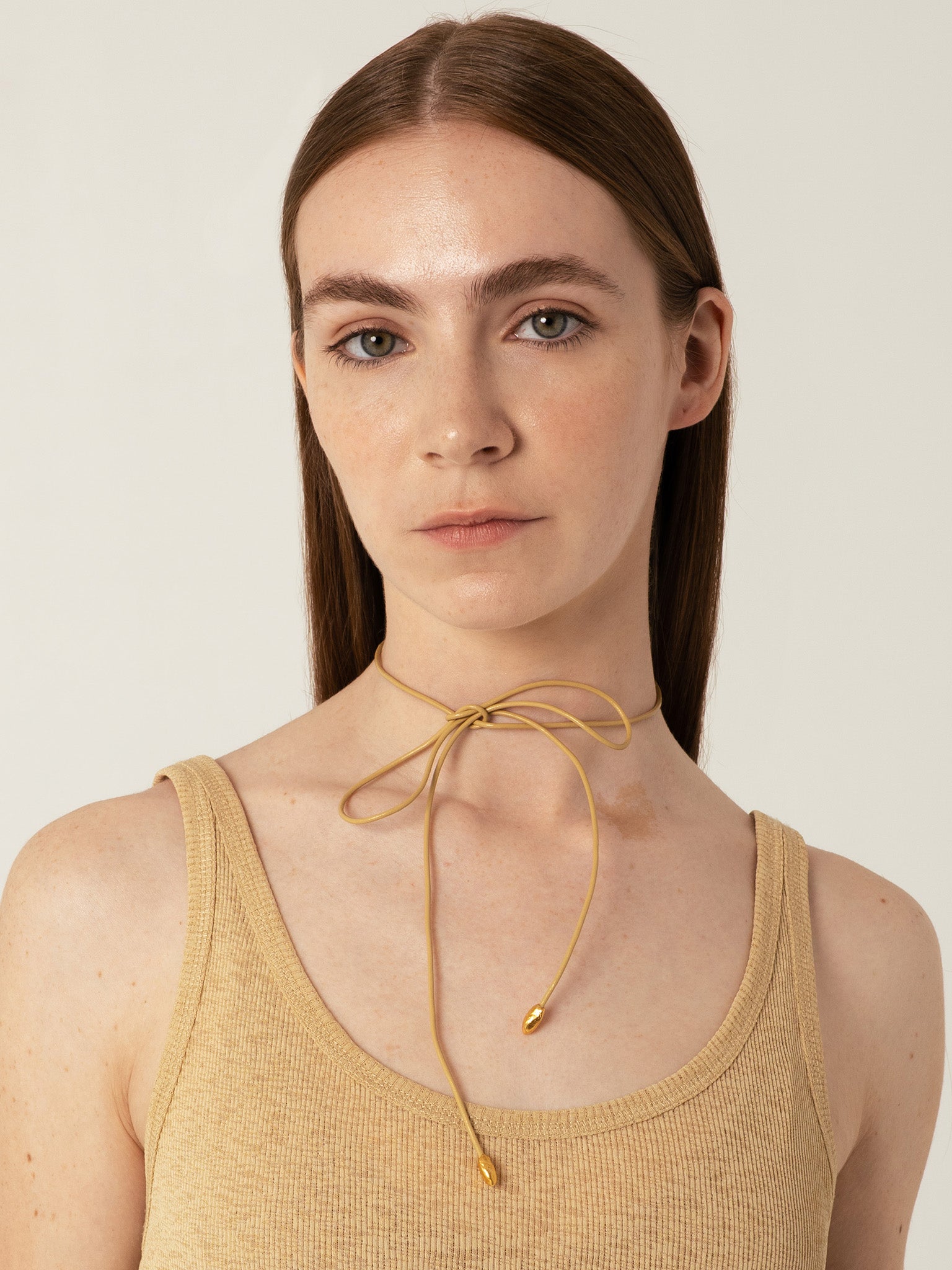 Origin Bow Necklace Gold