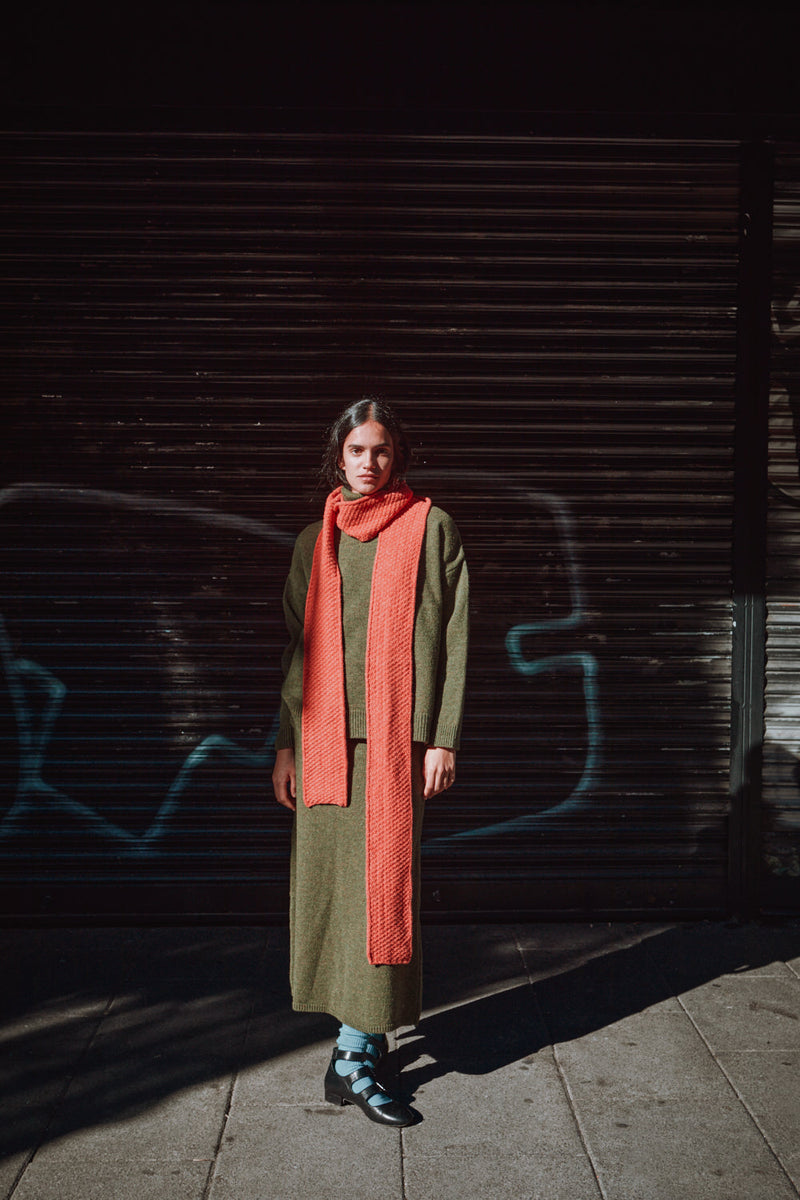 ROSALIE Thin Scarf in Merino Wool - Coral