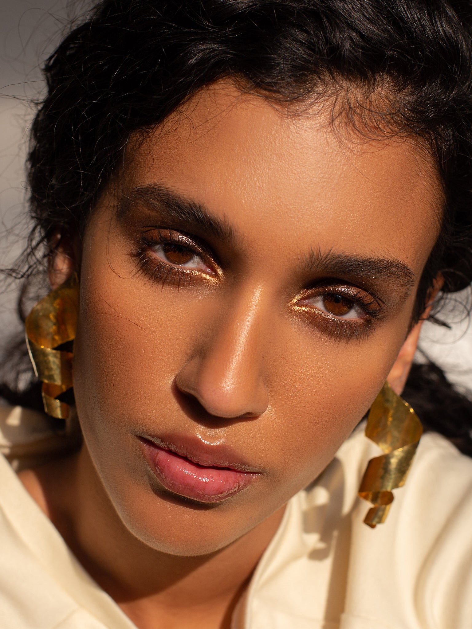 Rustic Twisted Small Earrings