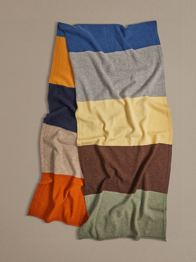 Light Brown, Oxide Orange, Charcoal, Ocean Blue, Harvest Yellow, Navy Blue, Kelp Green, Ecru, Light Green, and Rust Red. 