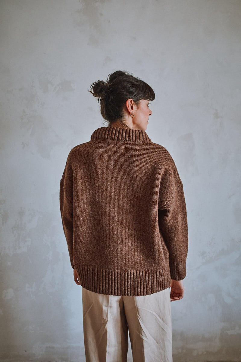 STEPHANIE Oversize Sweater in Merino Wool - Chocolate 100% cruelty- free and sustainable knitwear - L'envers 