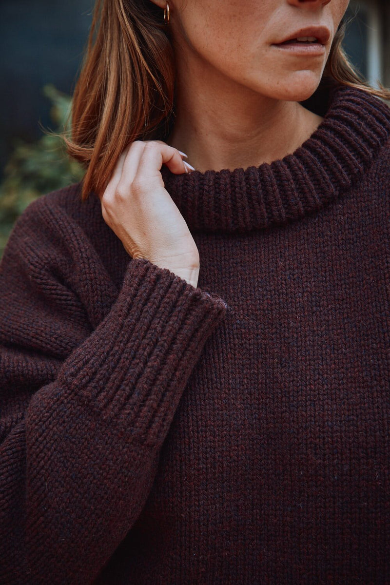 STÉPHANIE Sweater in Plum - 100% Cruelty Free Merino Wool | L'Envers