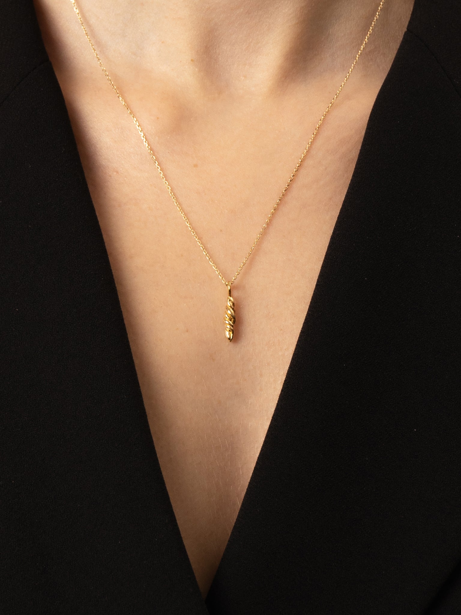 Twirl Necklace 14k Gold