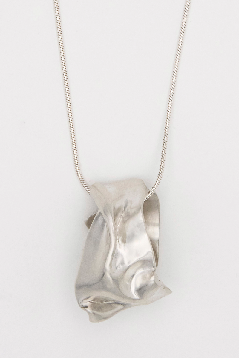 FIGO NECKLACE SILVER