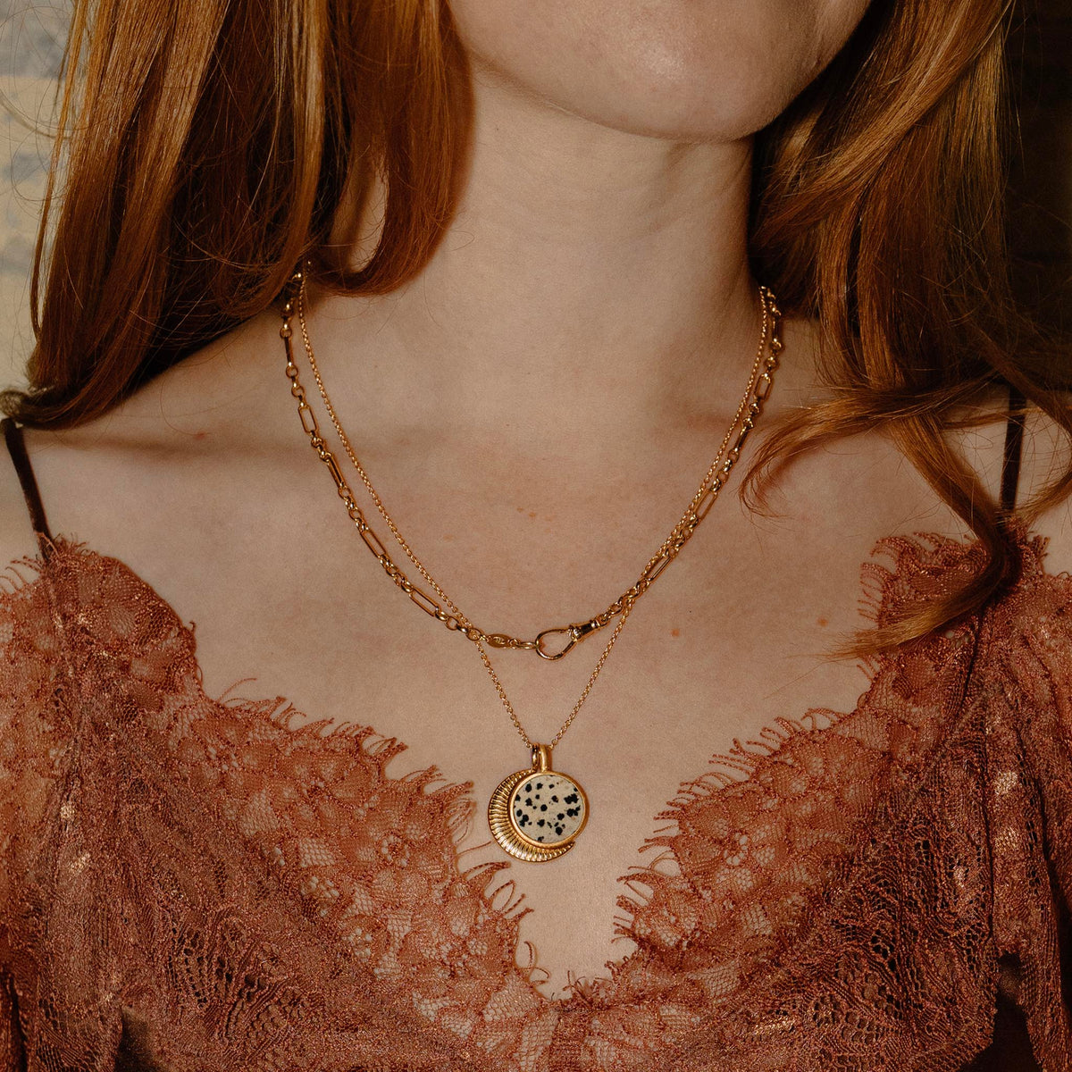 2-in-1 Portmoon Porthole Necklace