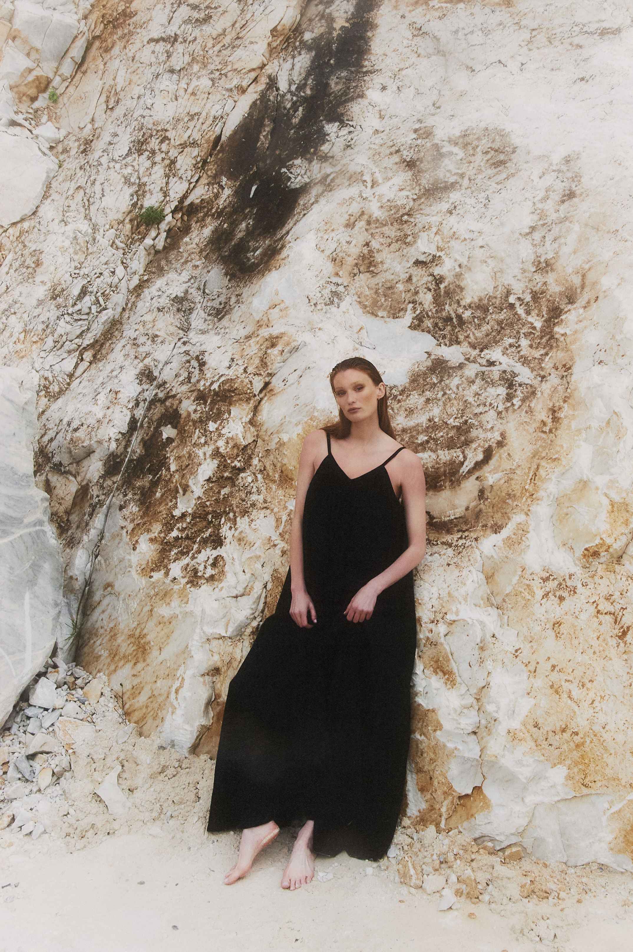 DULCE VIDA DRESS - BLACK