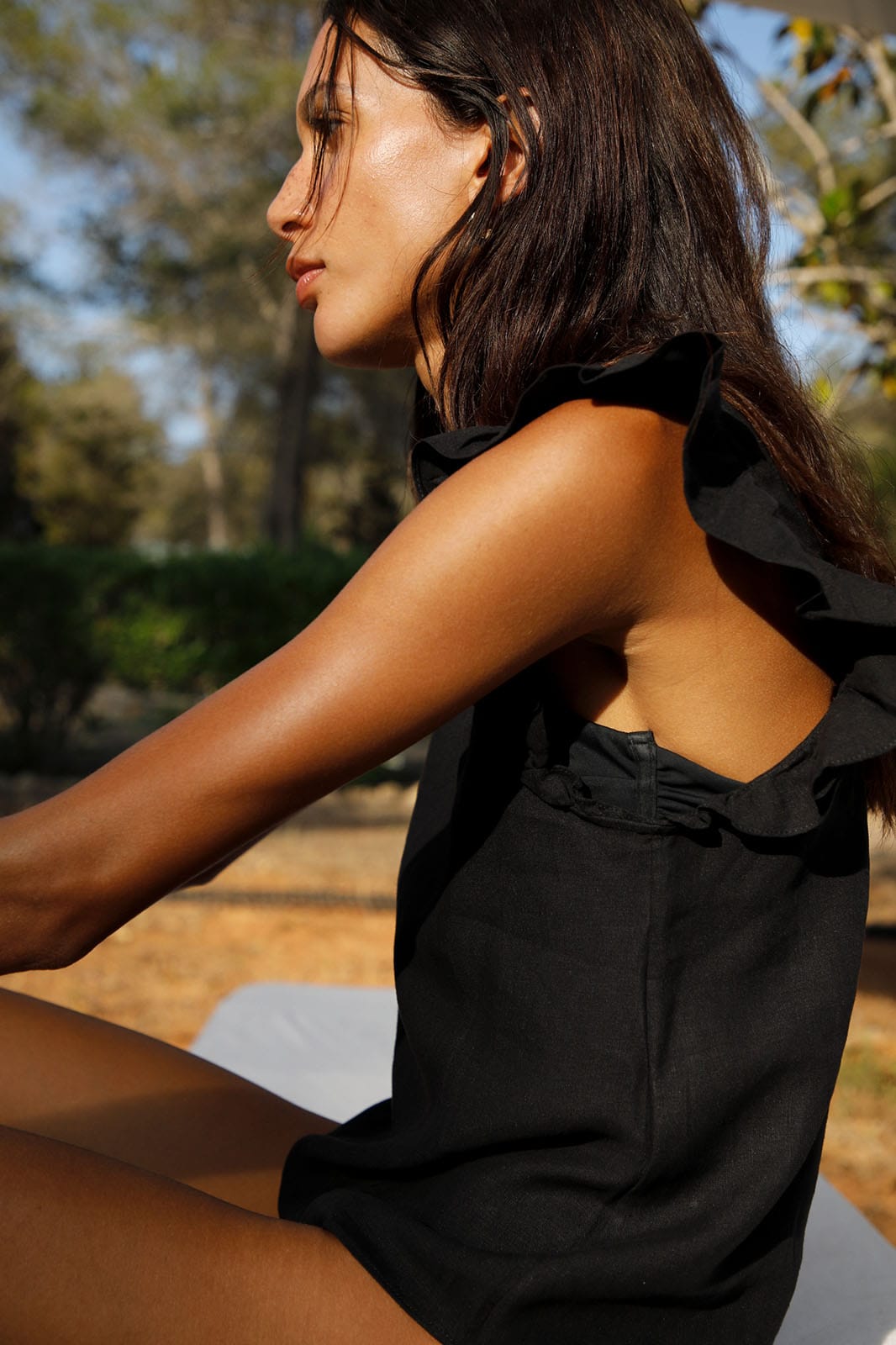 arkitaip Blouses The Jeanne Ruffled Top in black