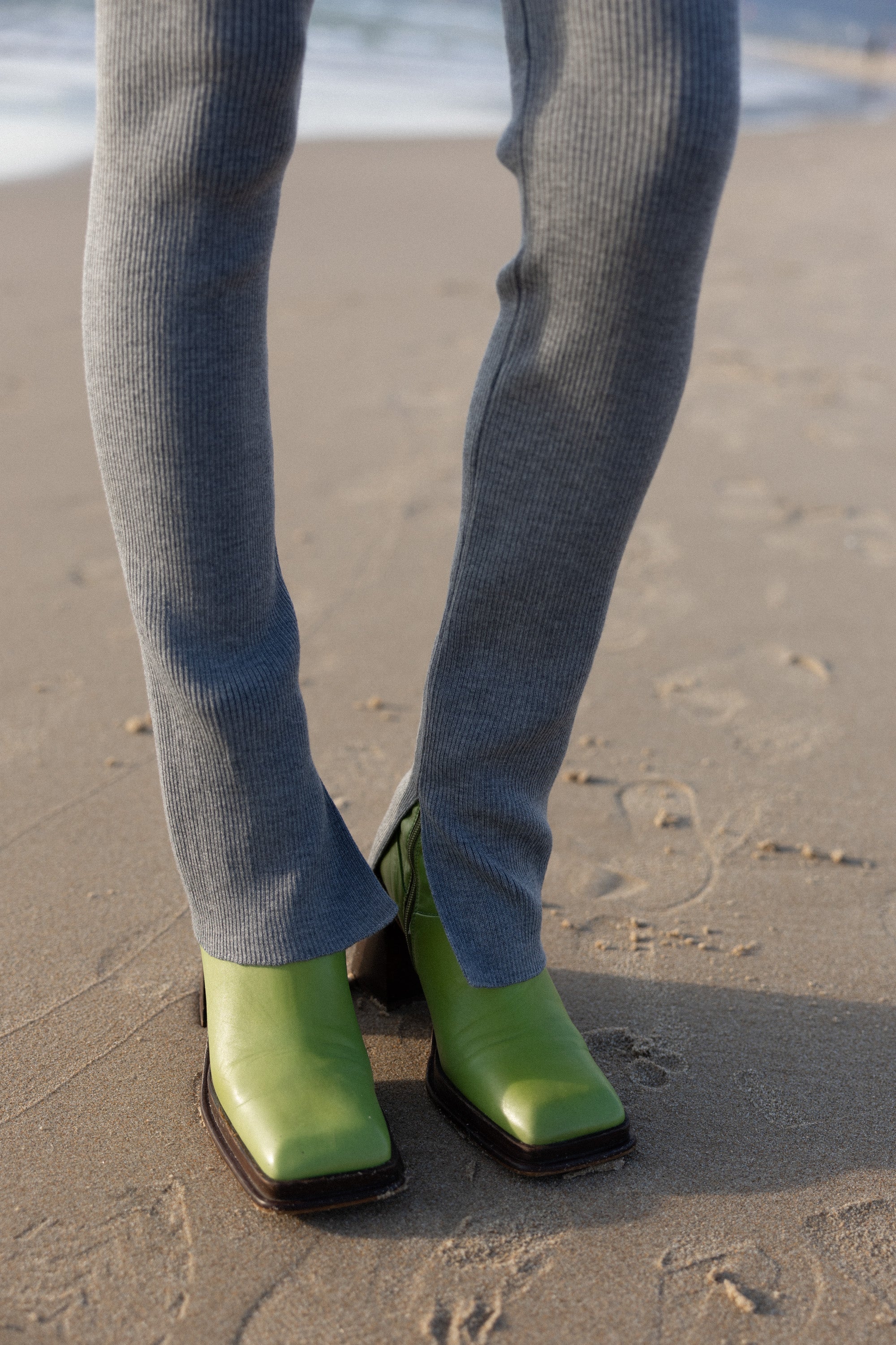 Barra Ribbed 100% Merino Leggings Light Grey
