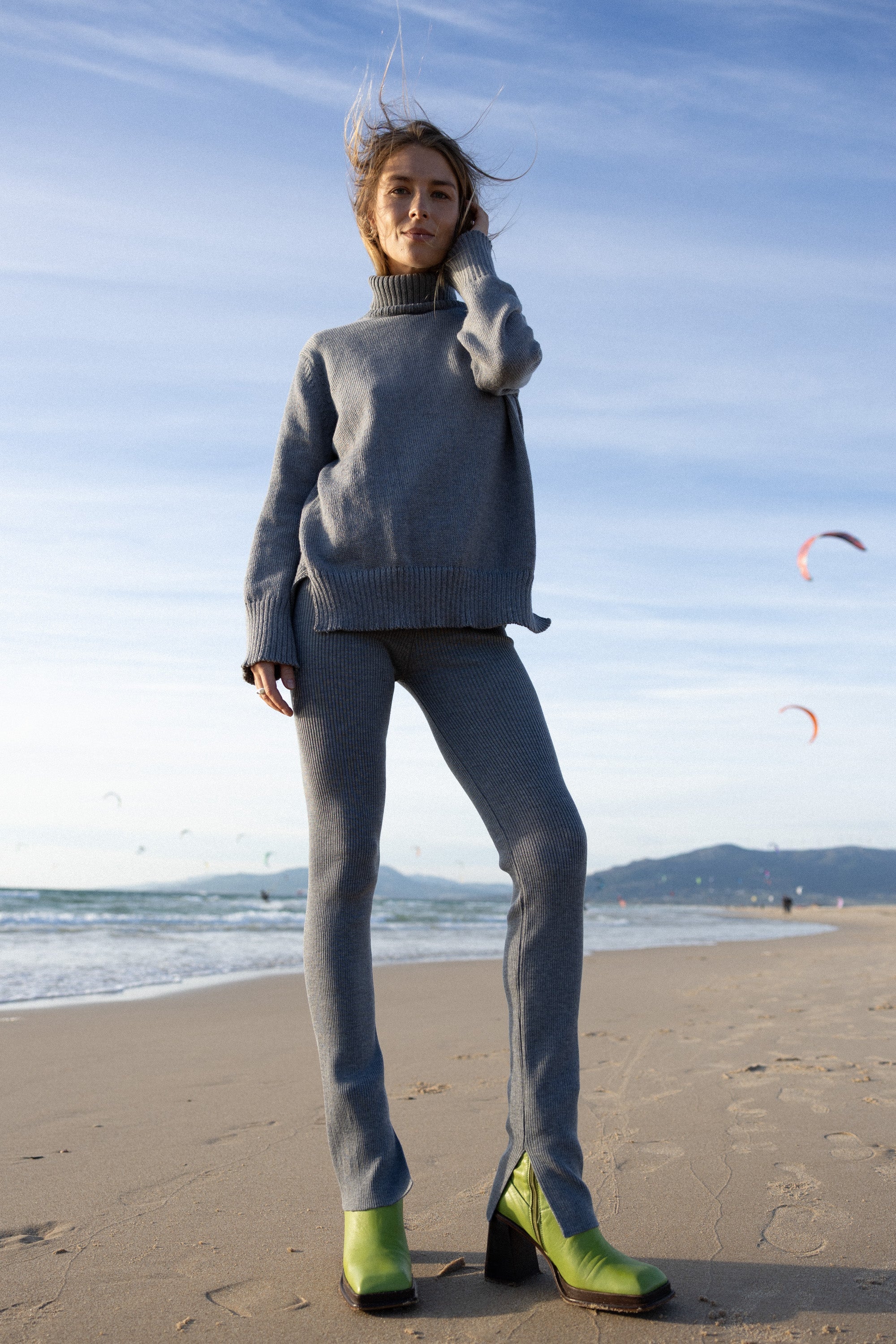 Barra Ribbed 100% Merino Leggings Light Grey