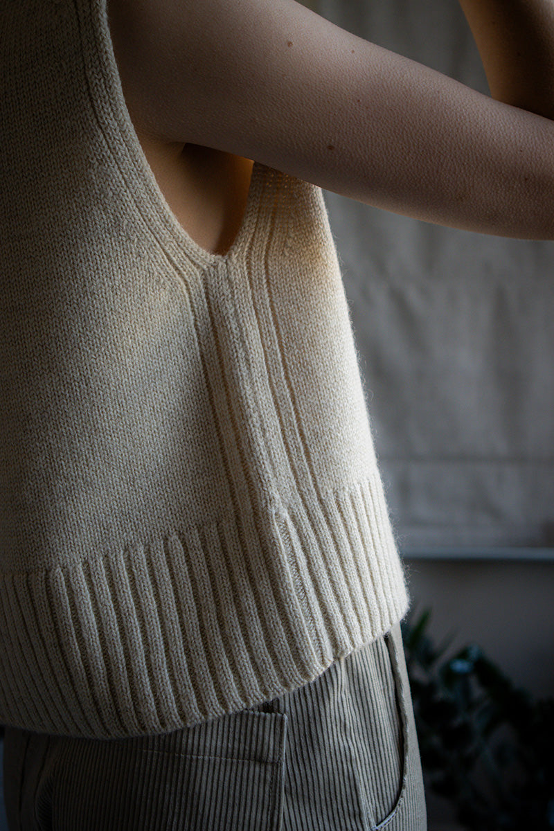 Raye Knitted Vest Ecru