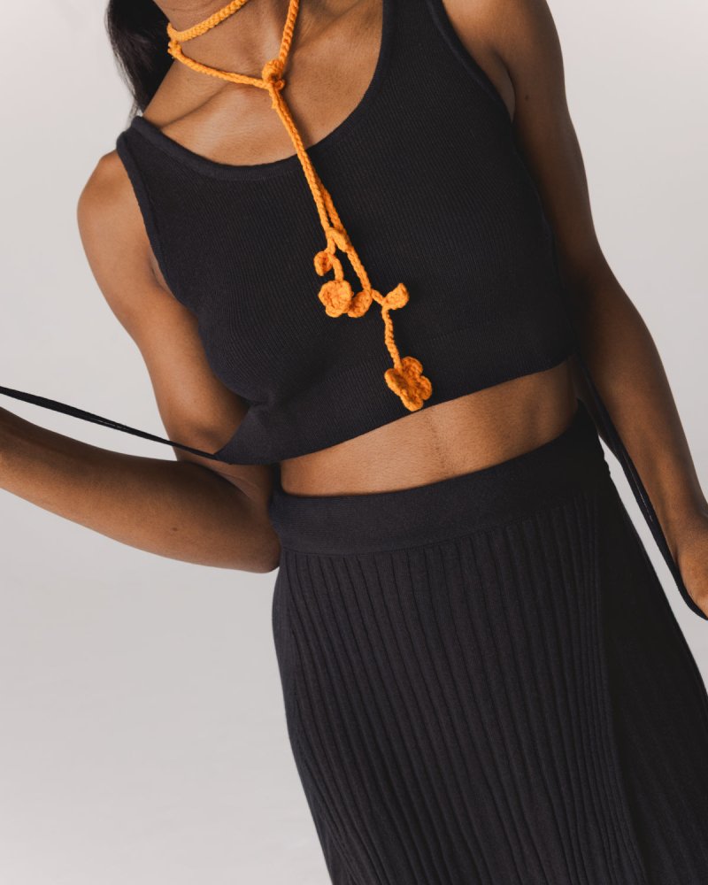 Šatrija Set: Black Cotton Wrap Skirt & Drebulė Crop Top