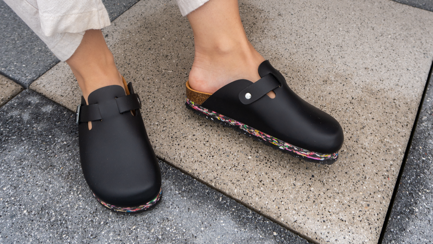 NIGHTFALL | Clog Black