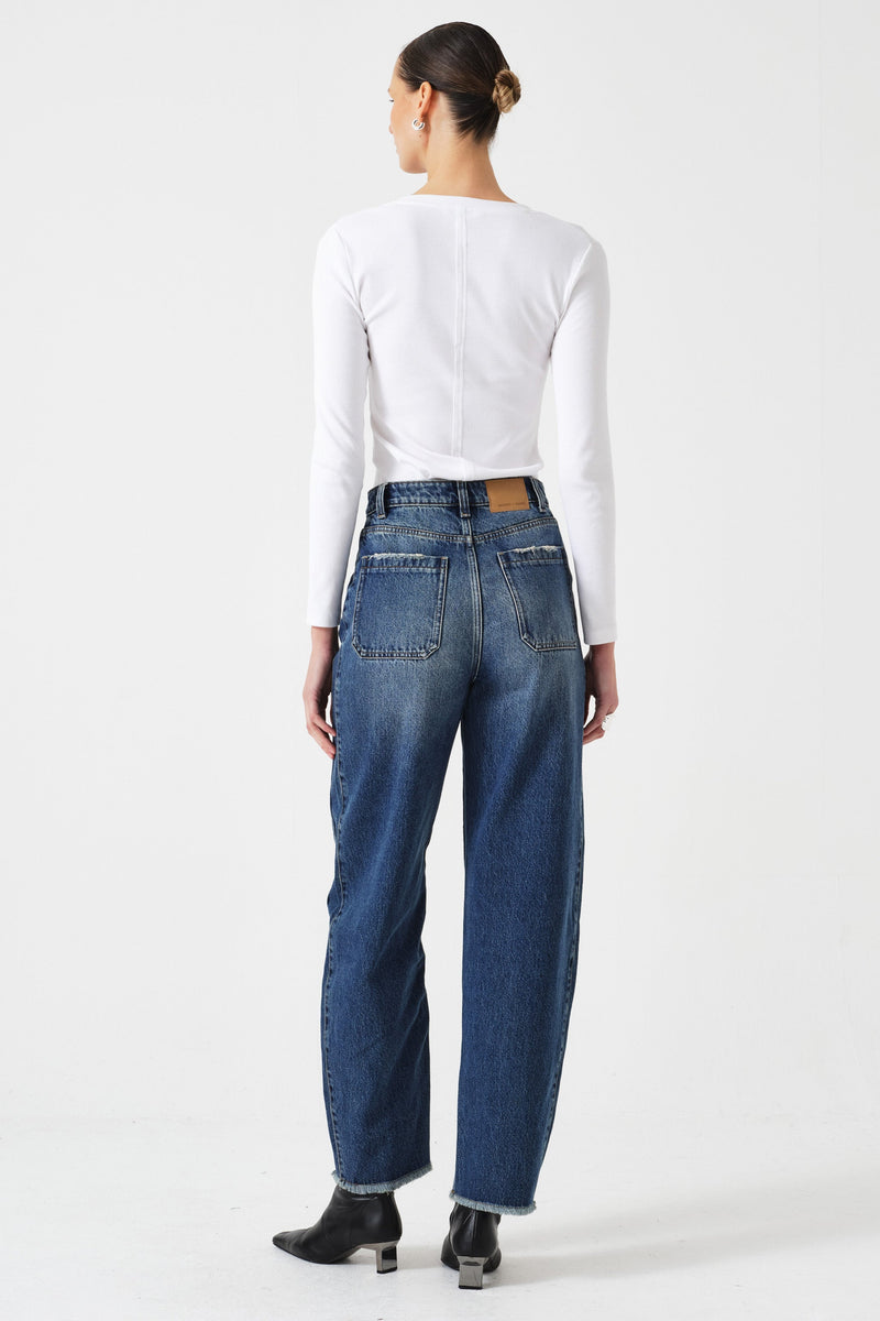 Bo Barrel Leg Jean in Phoenix