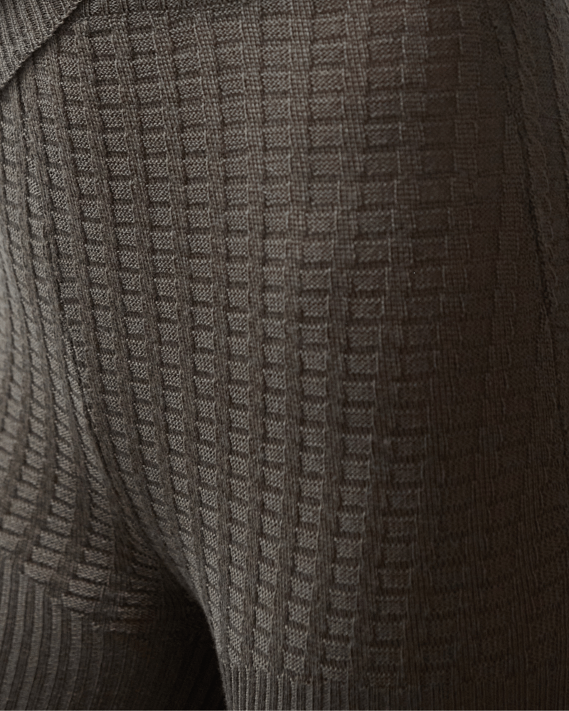Vandenė: Nettle Merino Wool Leggings