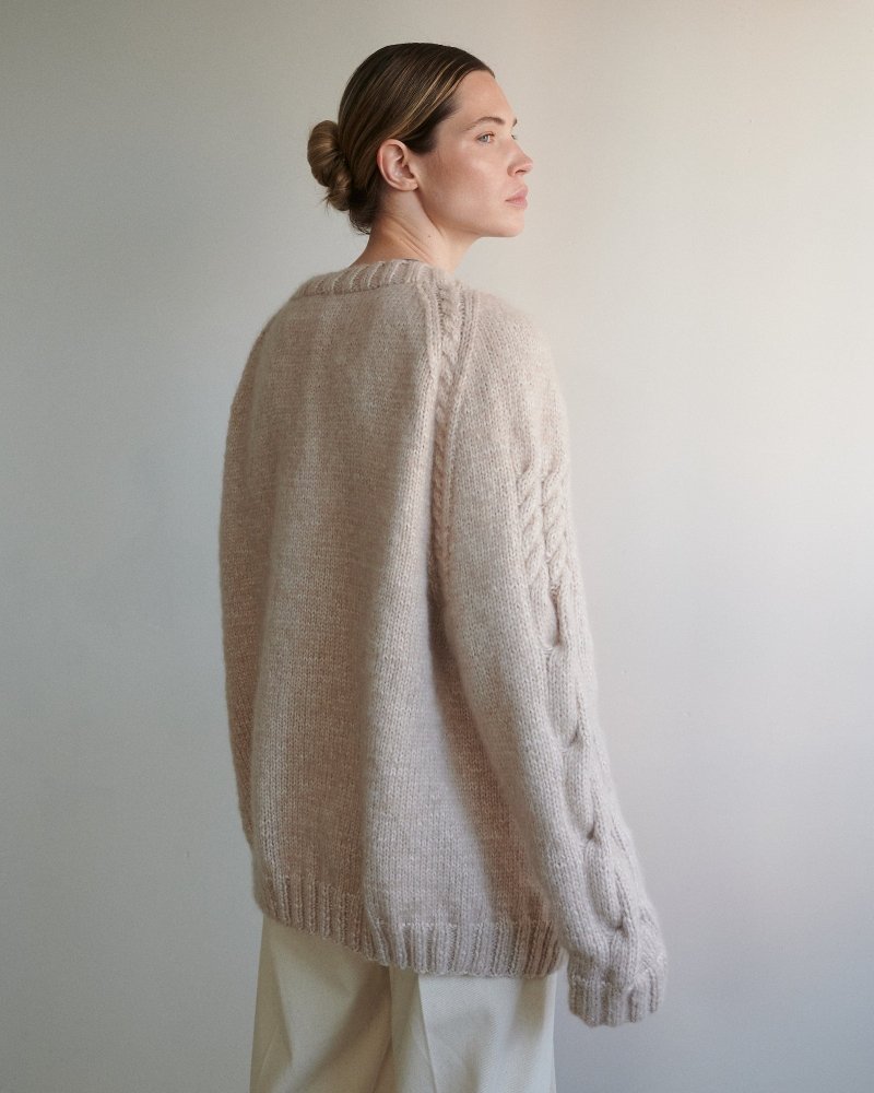 Vilnelė: Beige Merino Wool Cardigan
