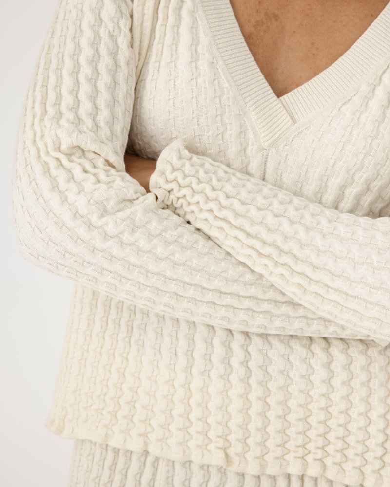 Žemės & Vagos: Sea Salt V - neck Sweater & A - line Skirt Set