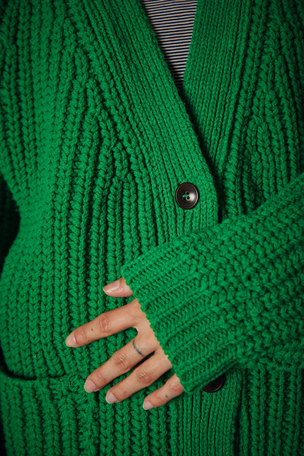 MIREILLE V Neck Sweater - 100% Cruelty Free Merino Wool in Parott green - Spanish Merino Wool Cardigan - L'Envers