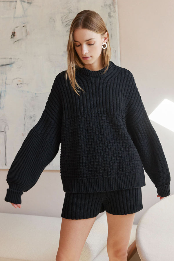 Delčia: Black Cotton Sweater
