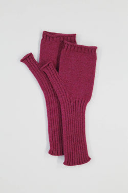 The Nora Lambswool Mittens in Rosehip
